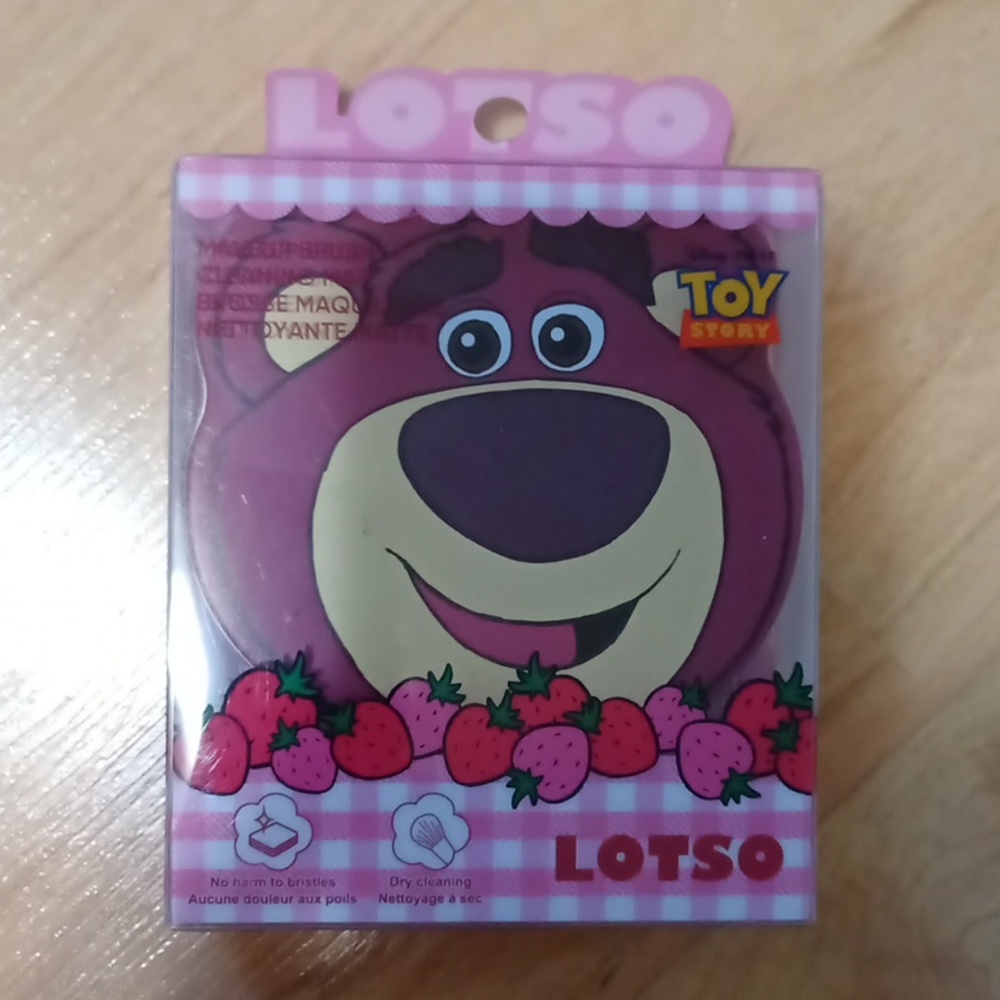 *2/$10* Disney Toy Story Lotso Makeup Brush Cleaner Mat Sponge